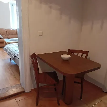 Apartman V Historicke Casti Mesta Broumova *